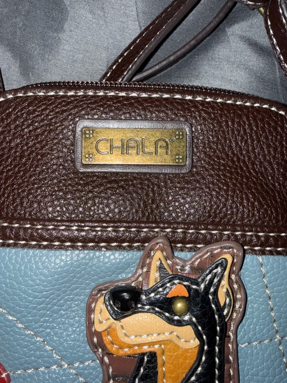 Chala compact crossbody